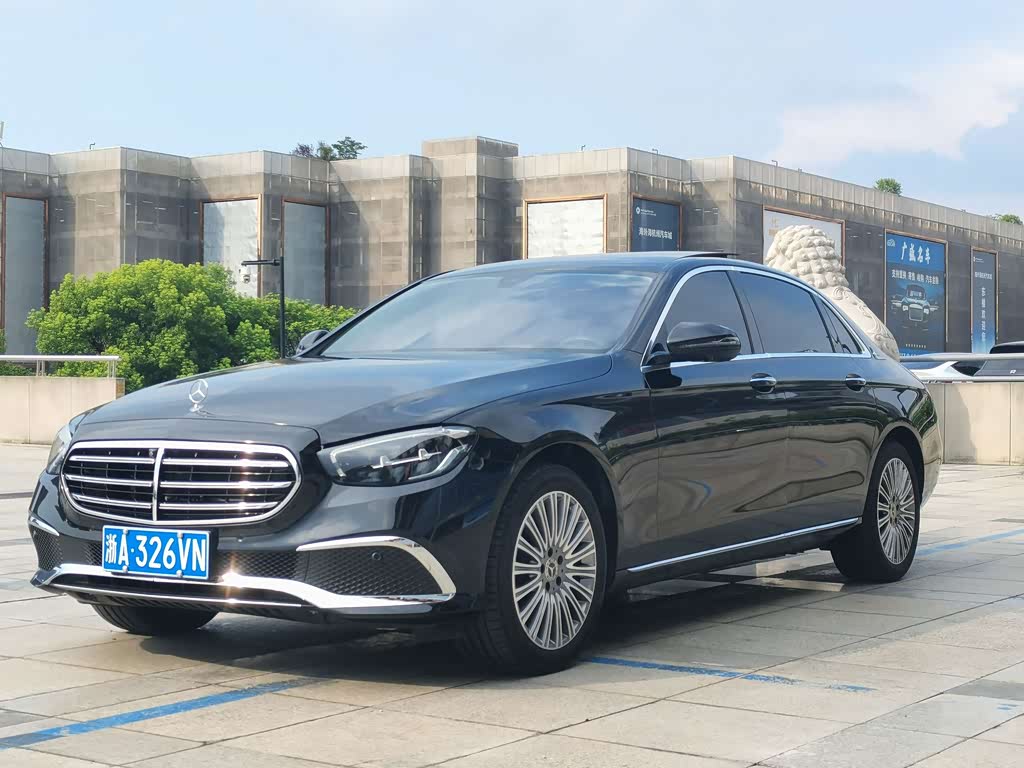 Mercedes-Benz E-Class E 2023 E 300 L Luxury