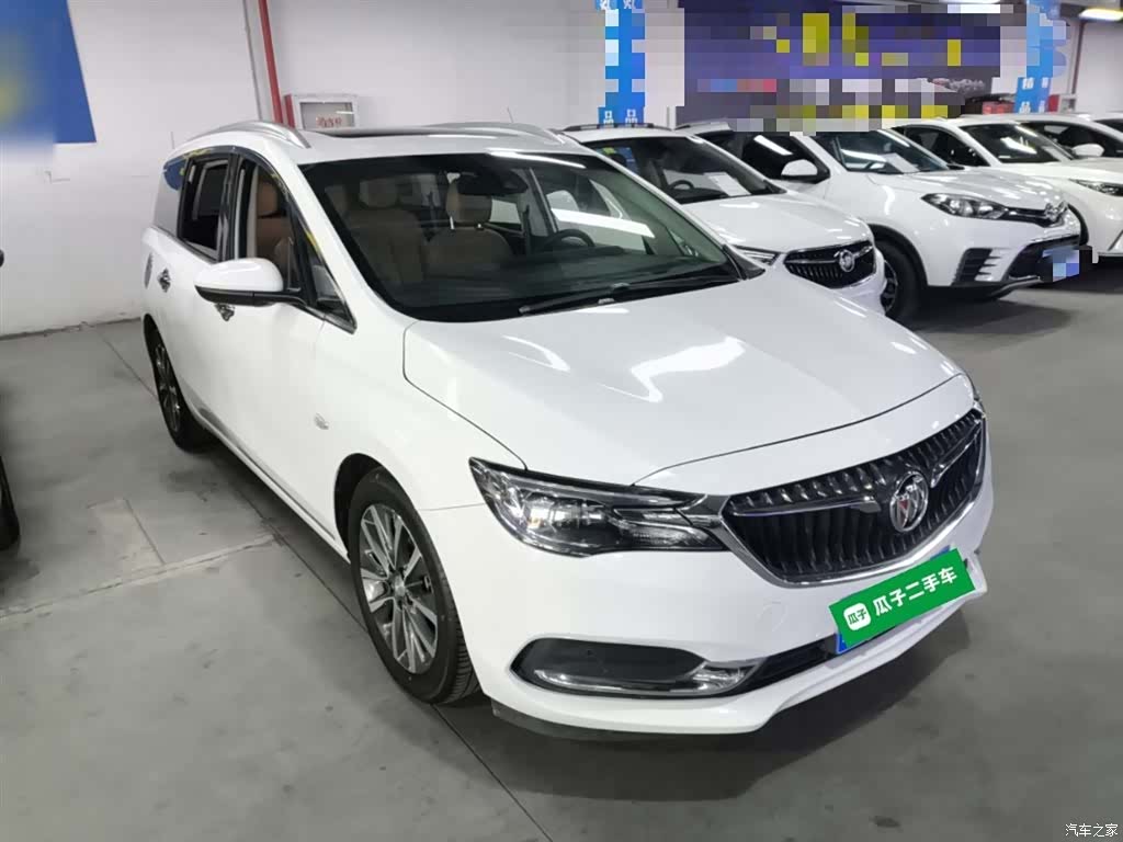 Buick GL6, 2022 4