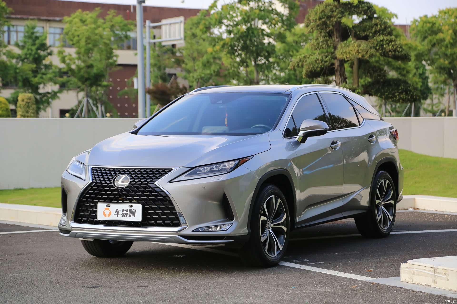 Lexus RX, 2019 1