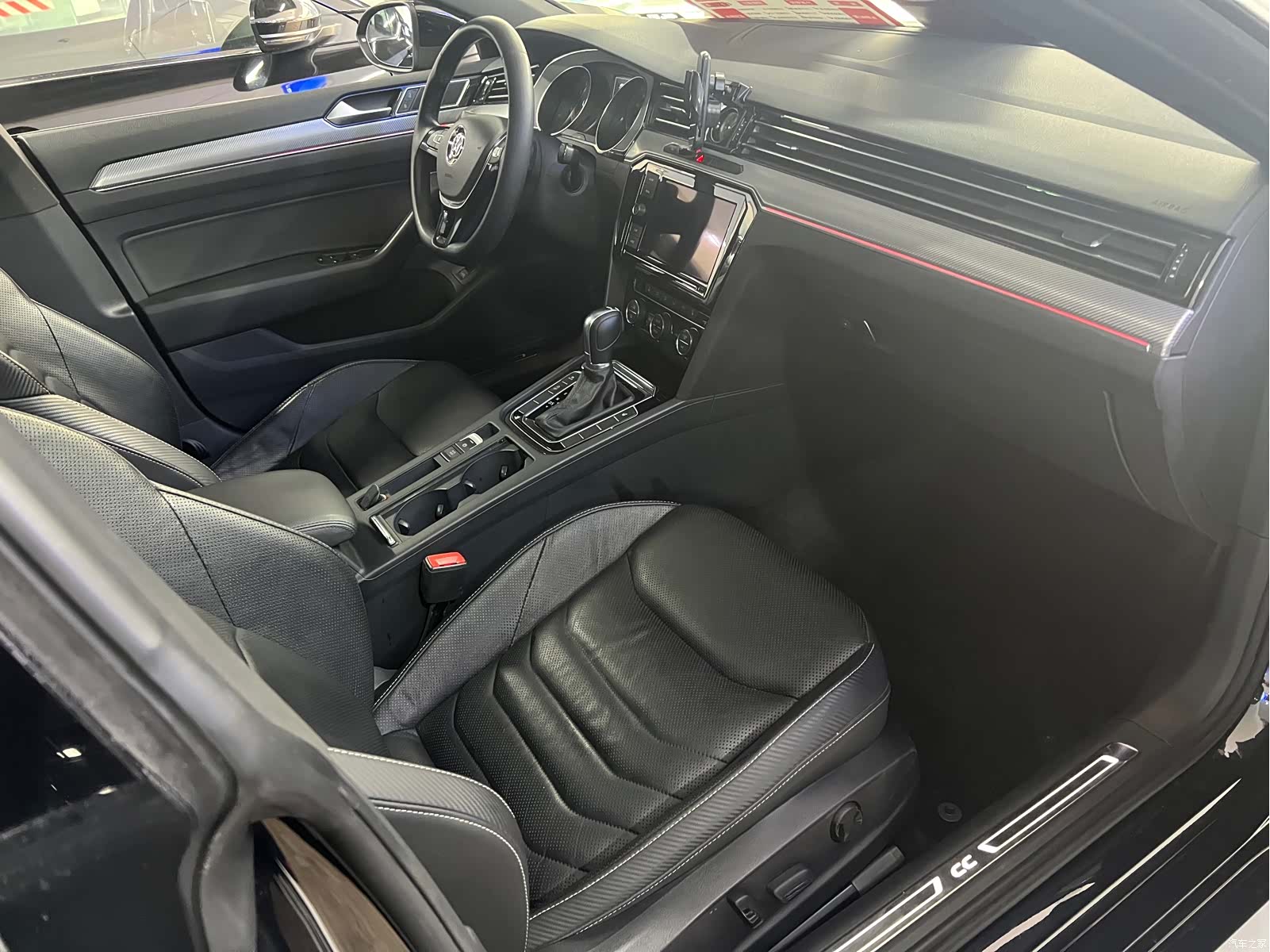 Volkswagen CC, 2019 18