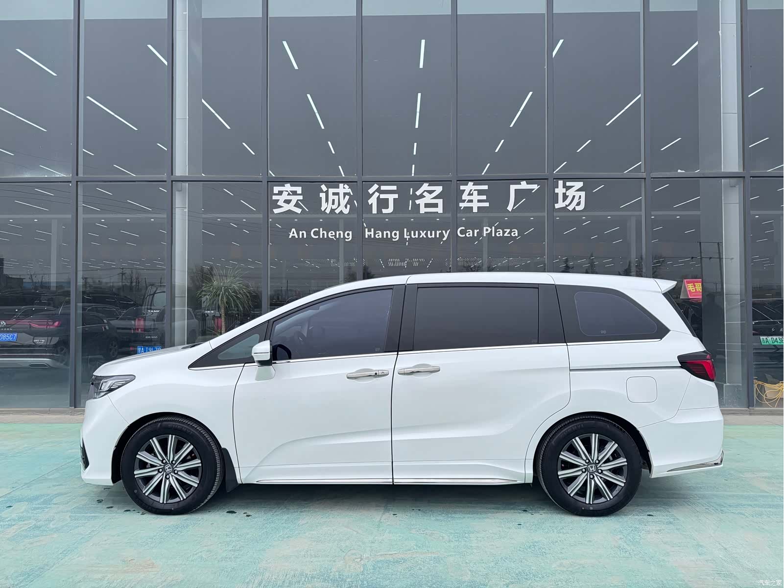 Honda Odyssey, 2023 4