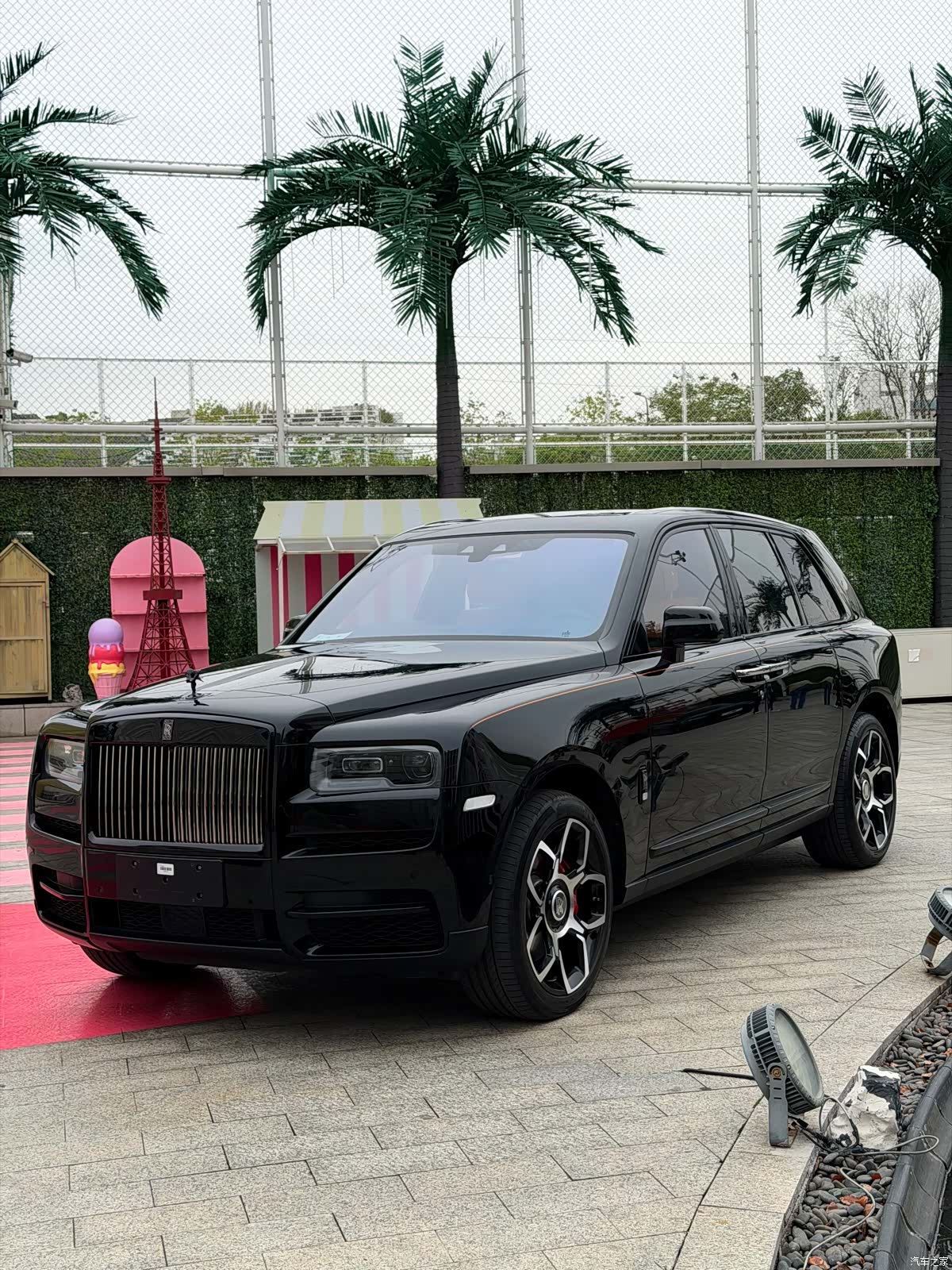 Rolls-Royce Cullinan, 2022 1