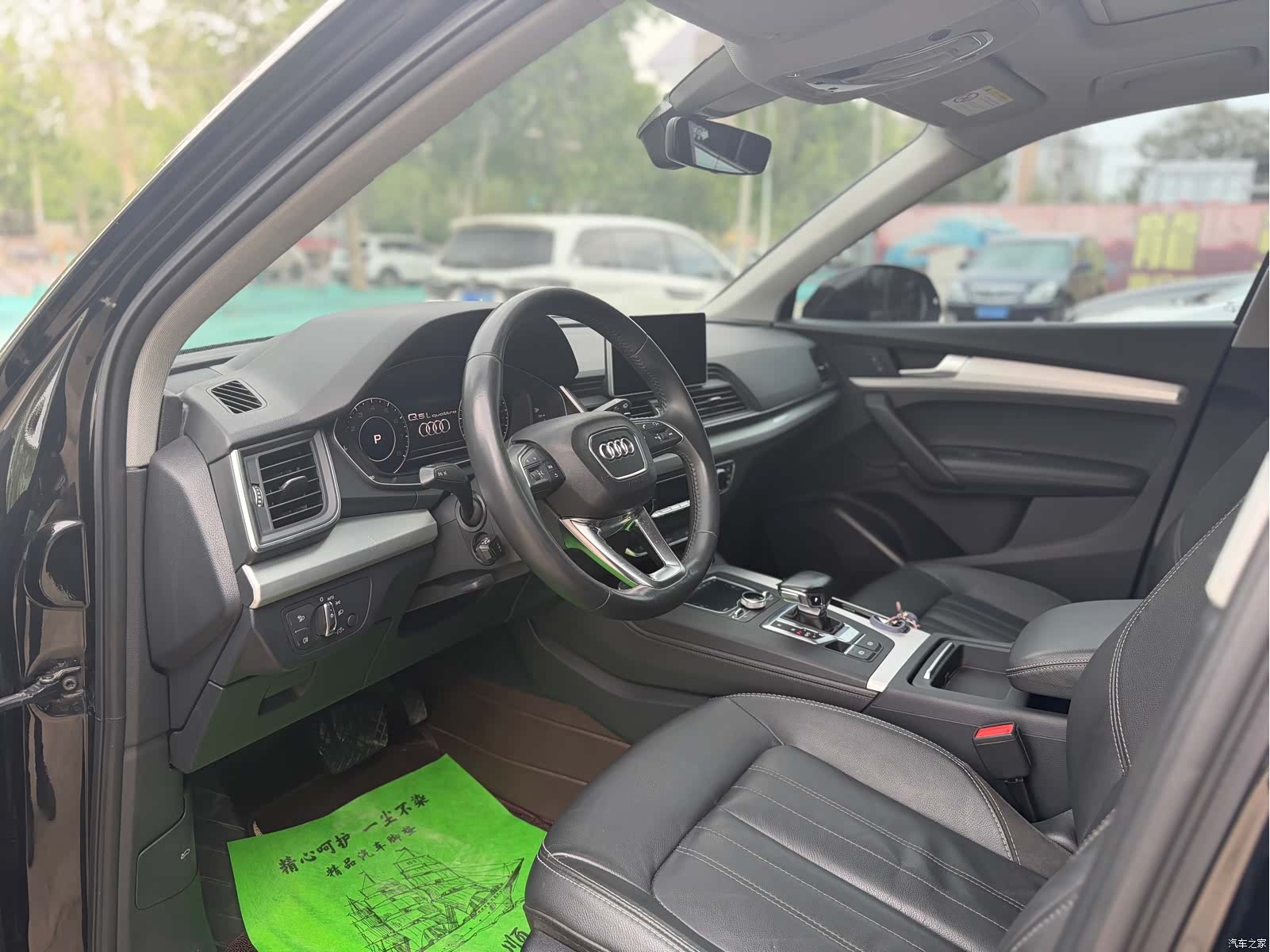 Audi Q5L, 2021 все фото