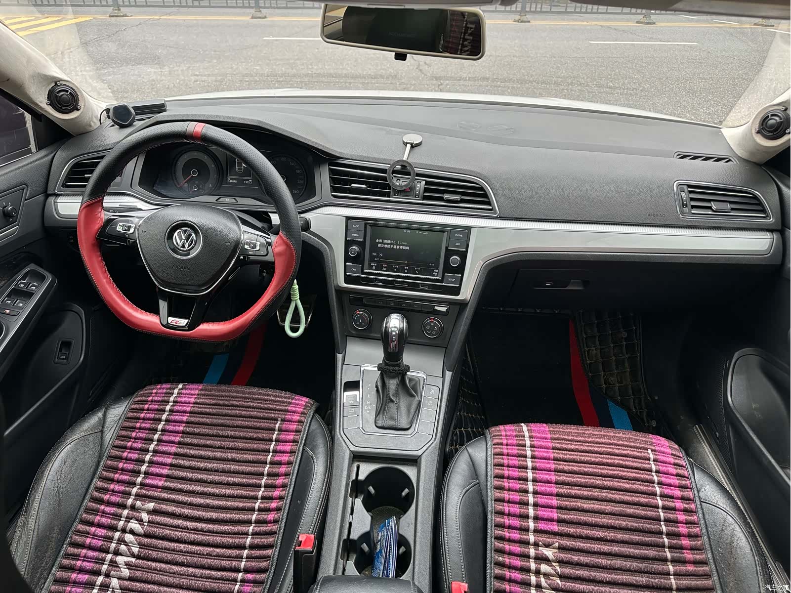 Volkswagen Lamando, 2018 11