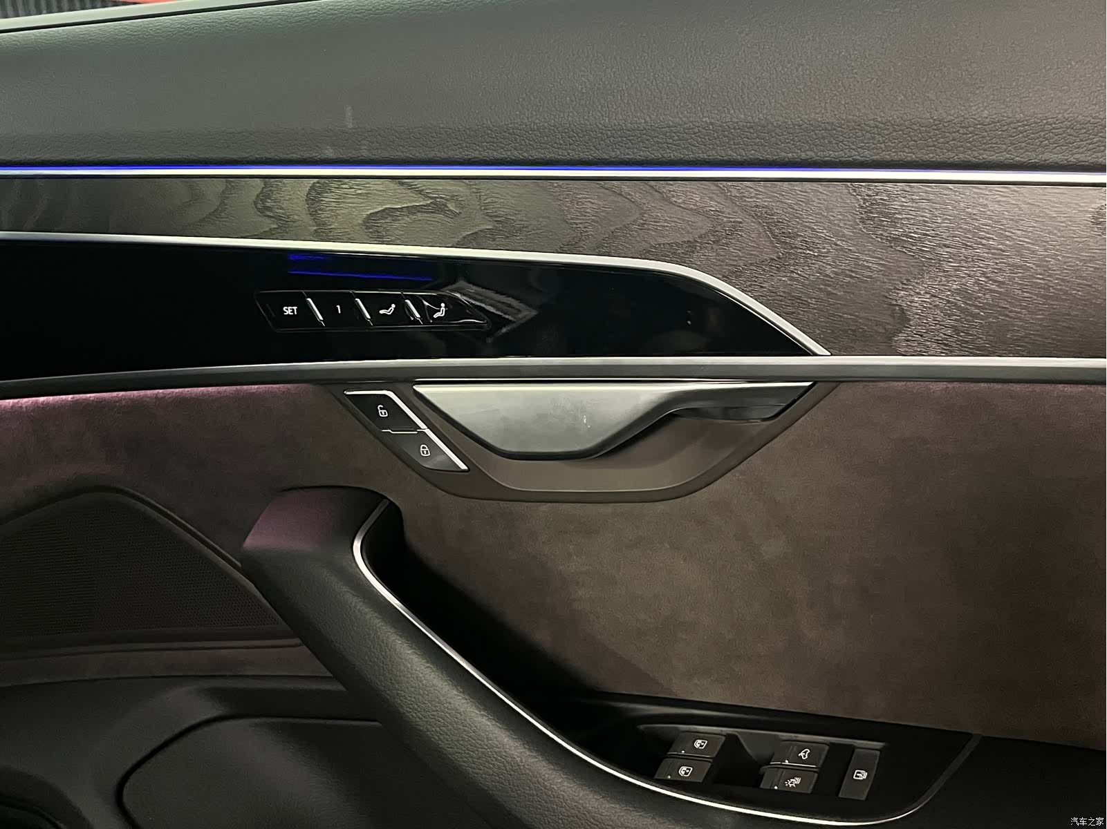 Audi A8L, 2021 15