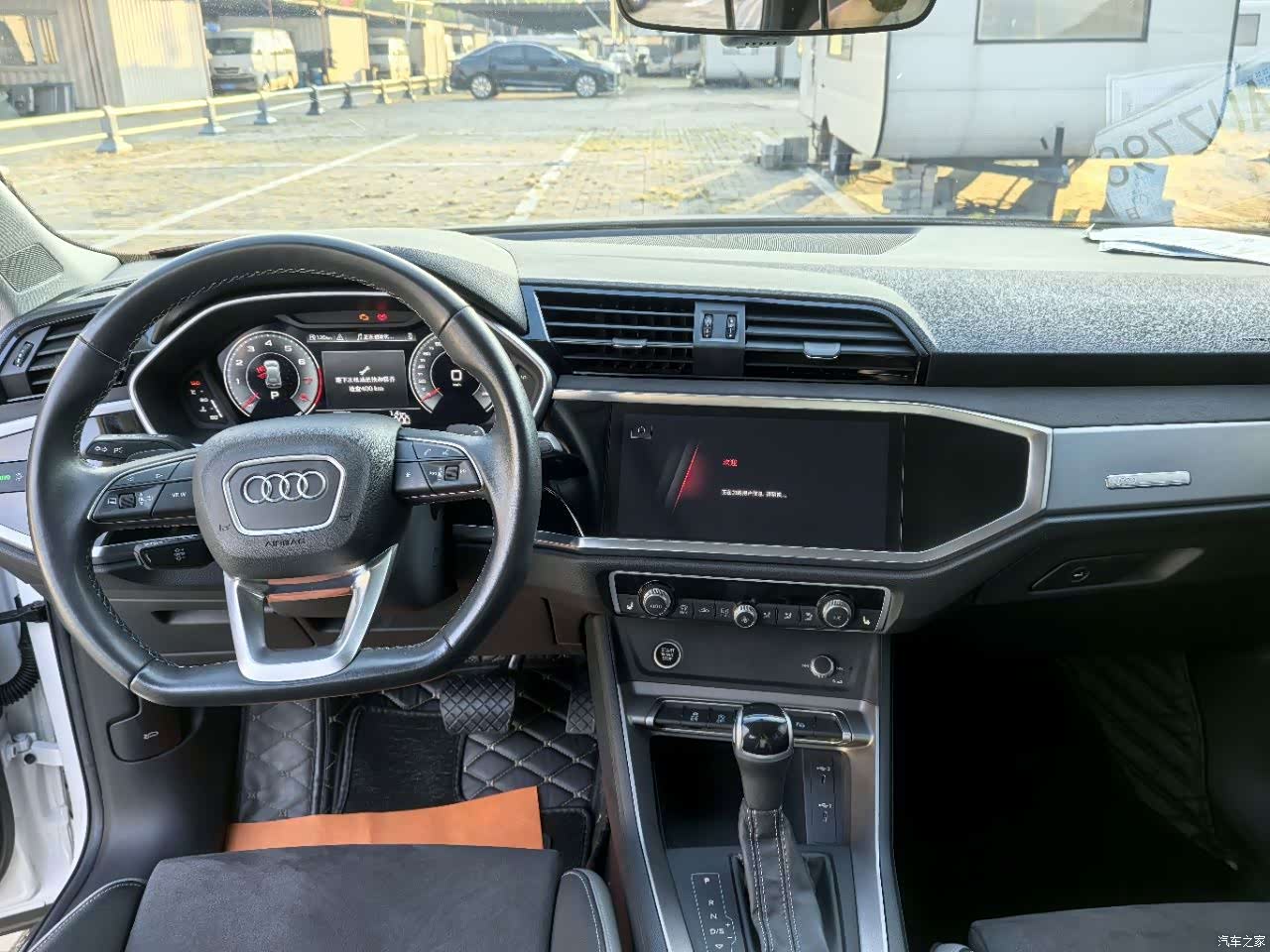 Audi Q3, 2022 все фото