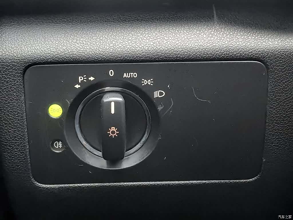 Mercedes-Benz R-Class, 2018 21