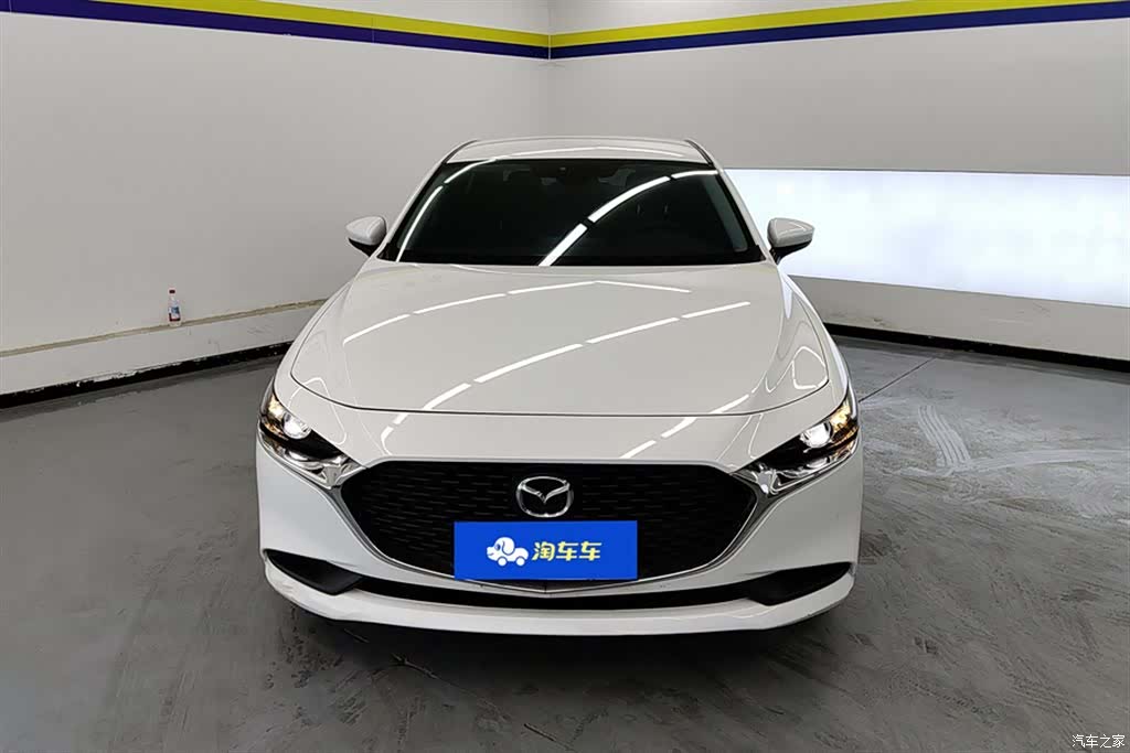 Mazda Mazda3, 2022 2