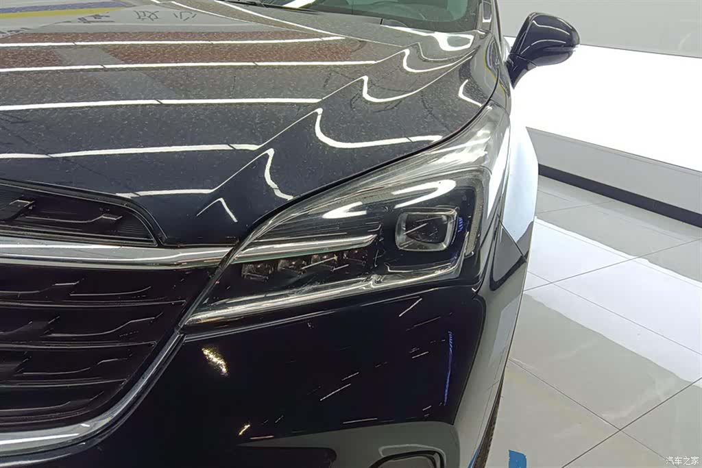 Buick Envision Plus, 2021 все фото