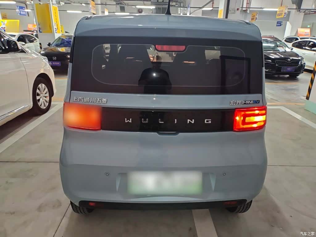 Wuling MINIEV, 2020 6