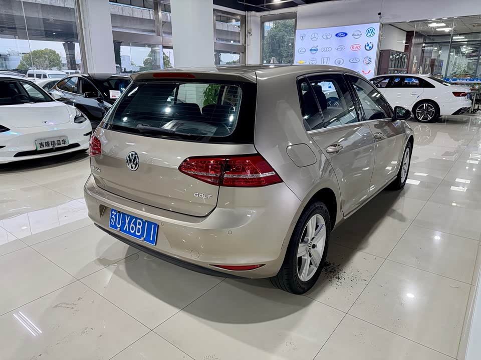 Volkswagen golf