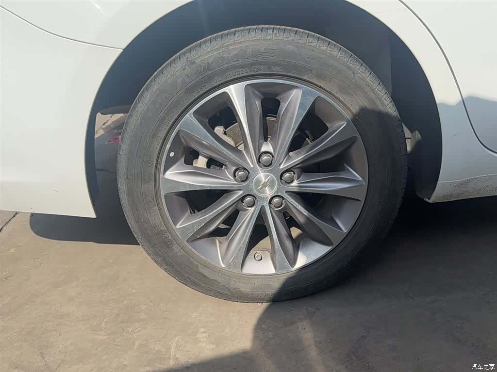 Chevrolet 320, 2023 24