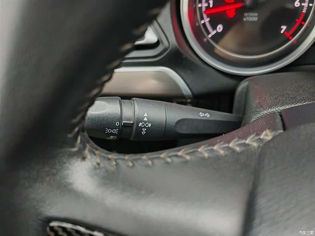 Peugeot 408, 2018 21