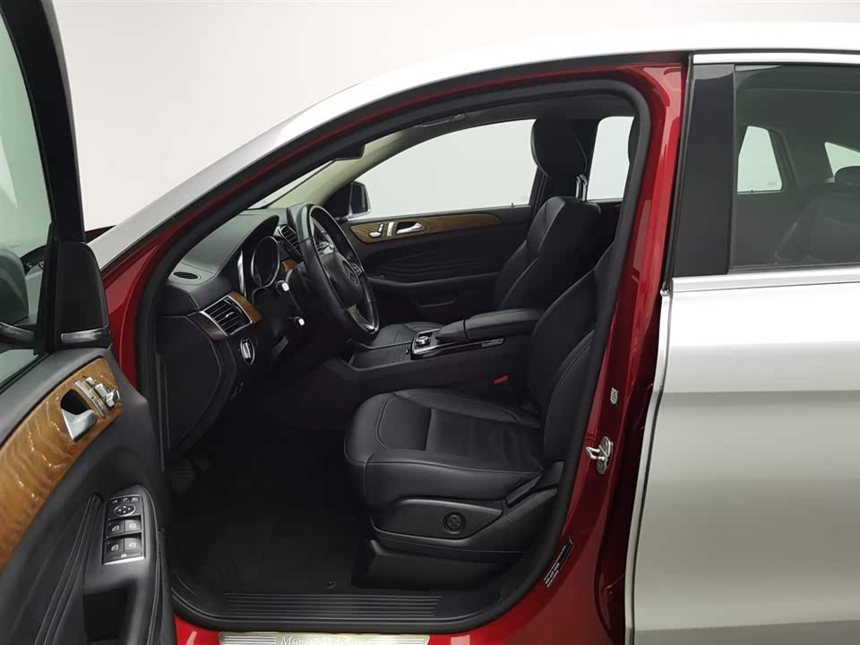 Mercedes-Benz GLE coupe