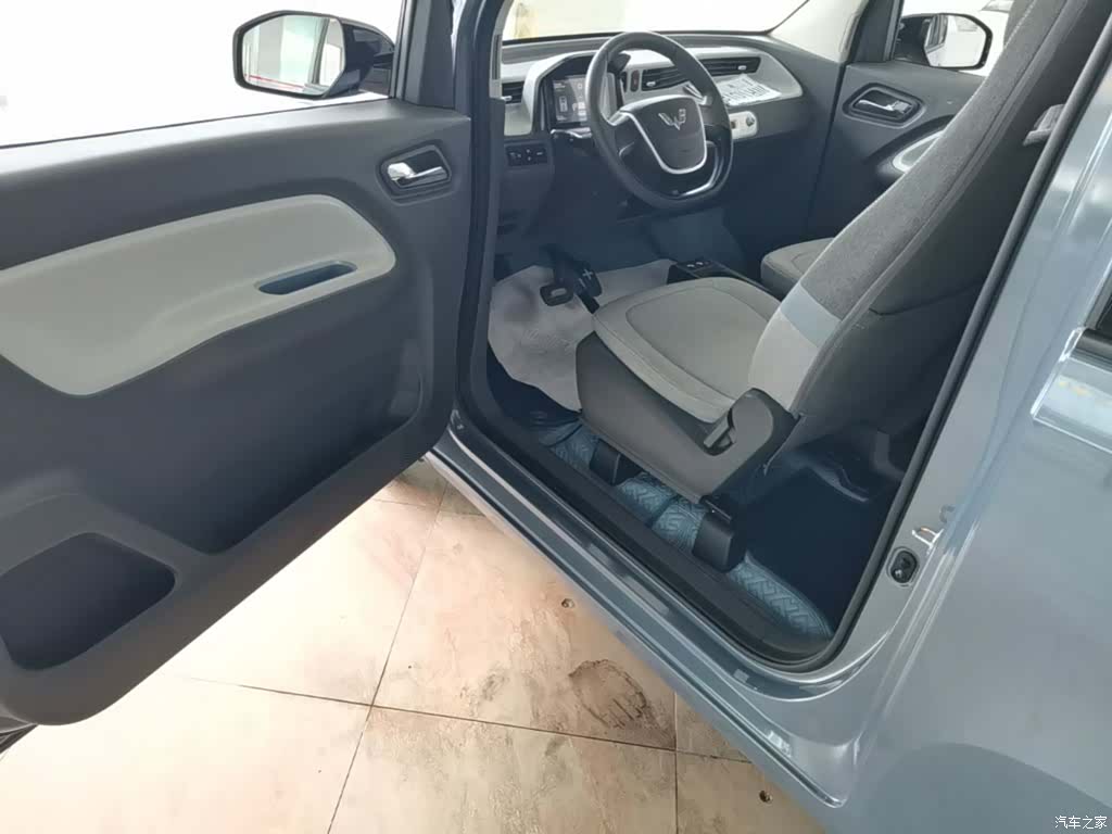 Wuling MINIEV, 2022 16