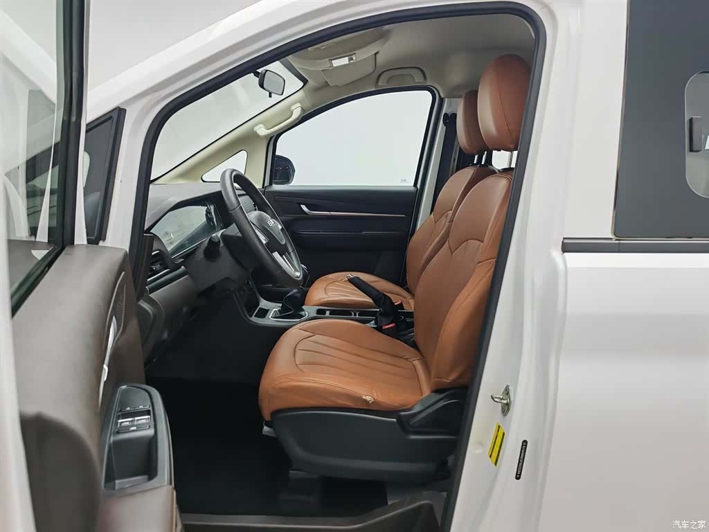 BAIC M7, 2024 10