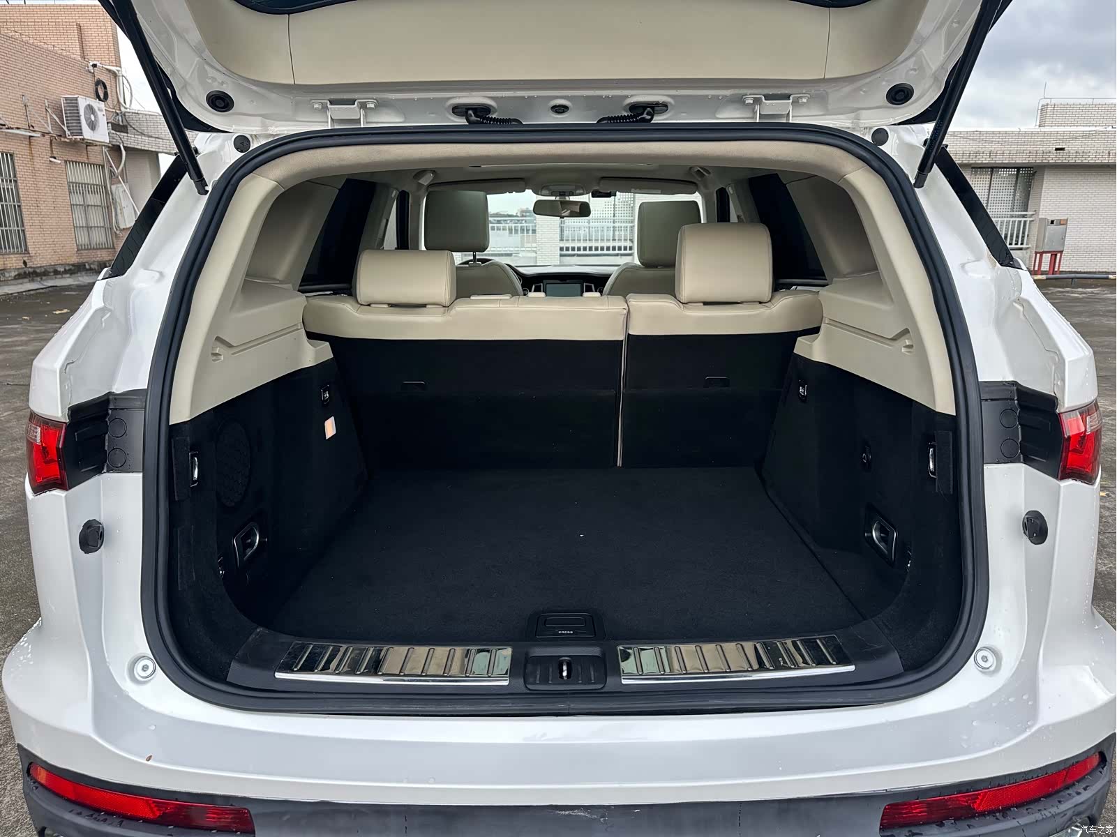 Zotye T700, 2017 16