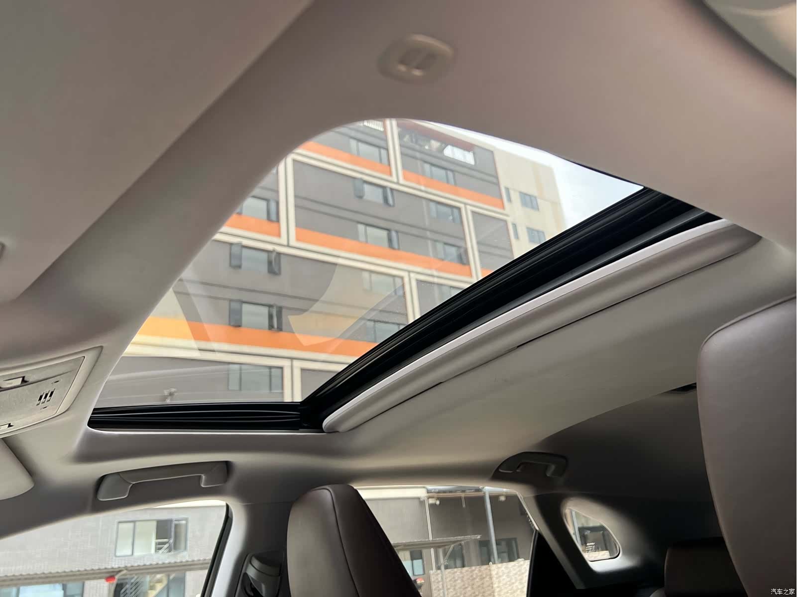 Lexus RX, 2016 11