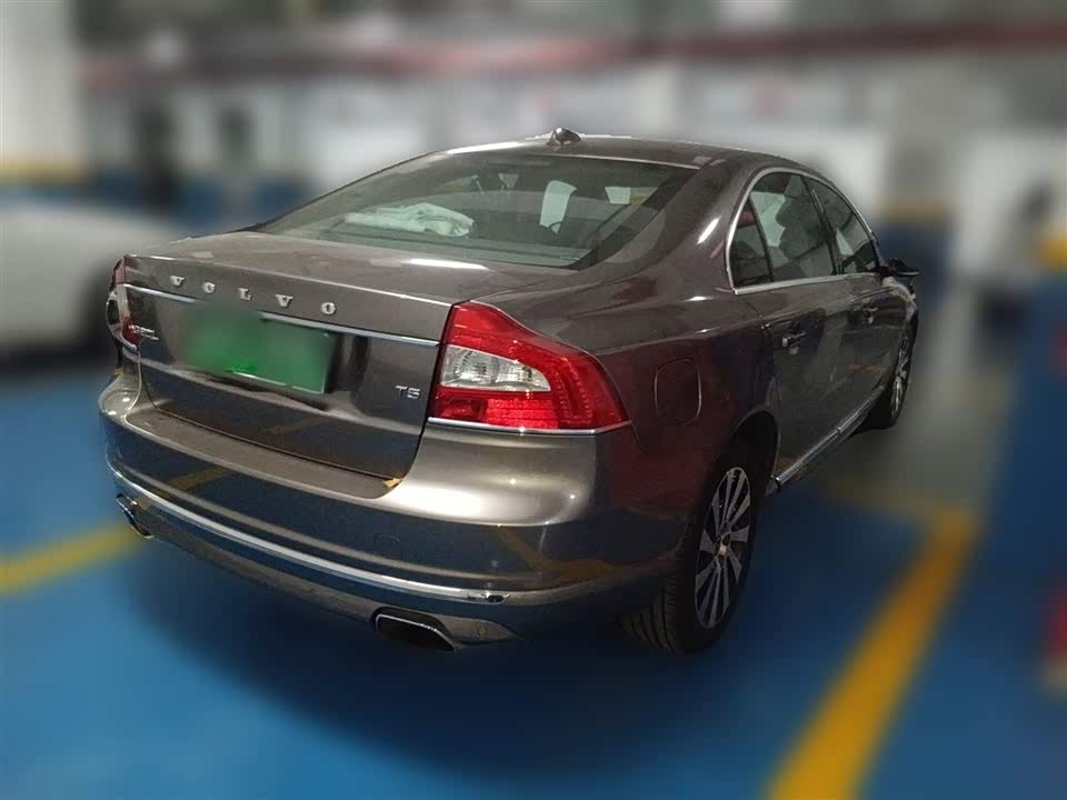 Volvo S80L