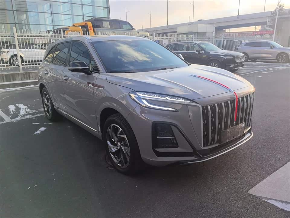 Hongqi HS3 PHEV