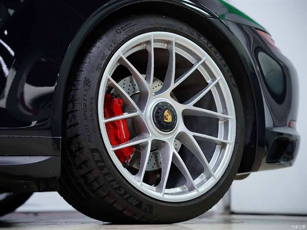 Porsche 911, 2019 21