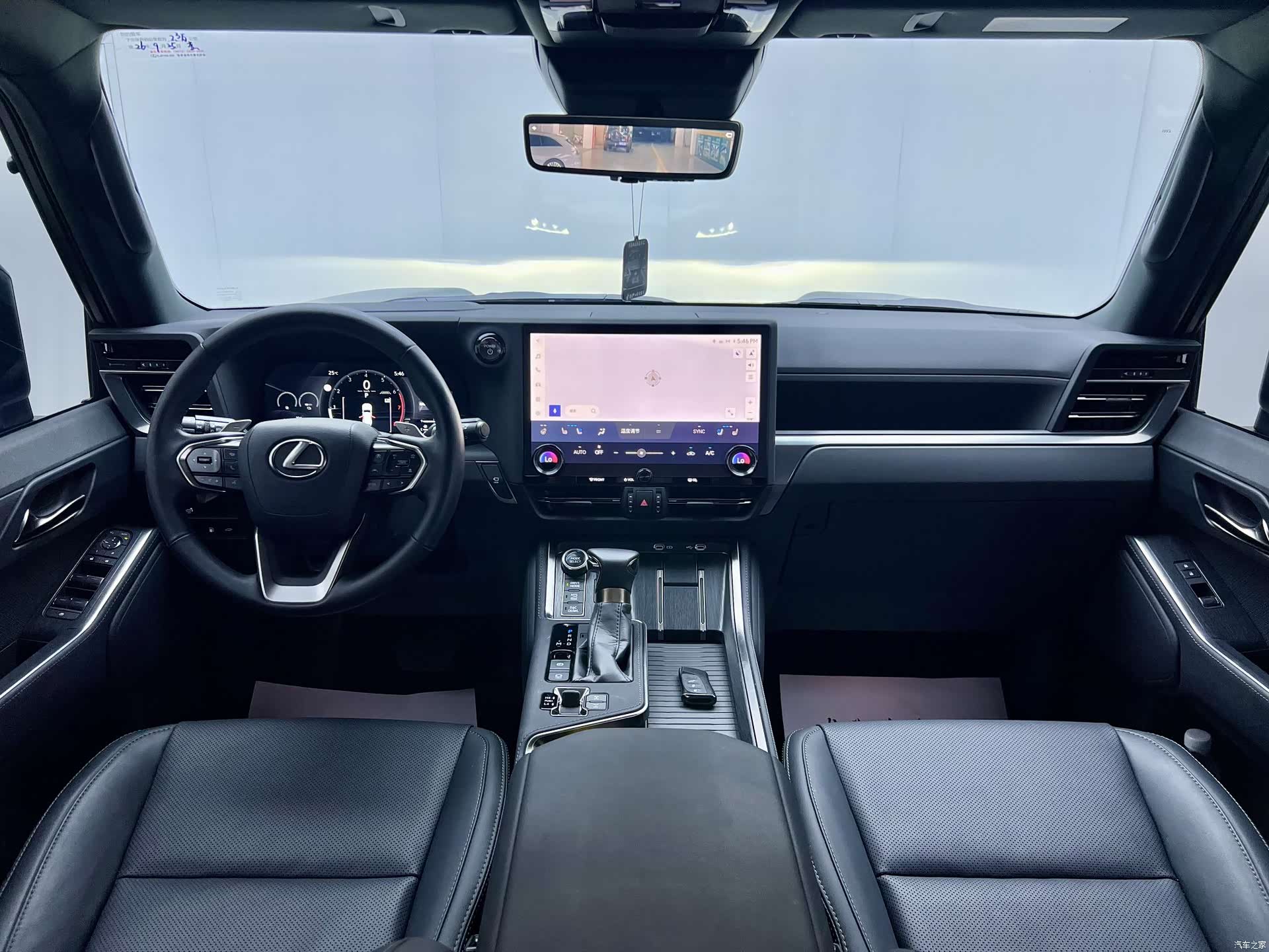 Lexus GX, 2025 7