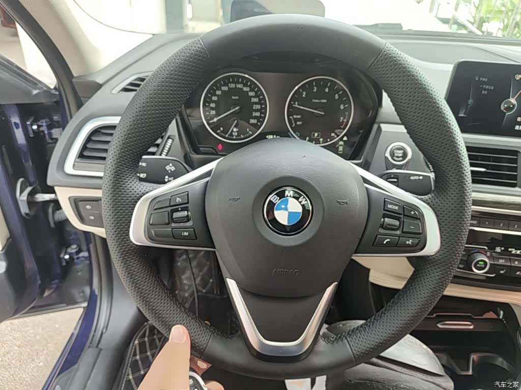 BMW 1 Series, 2017 11