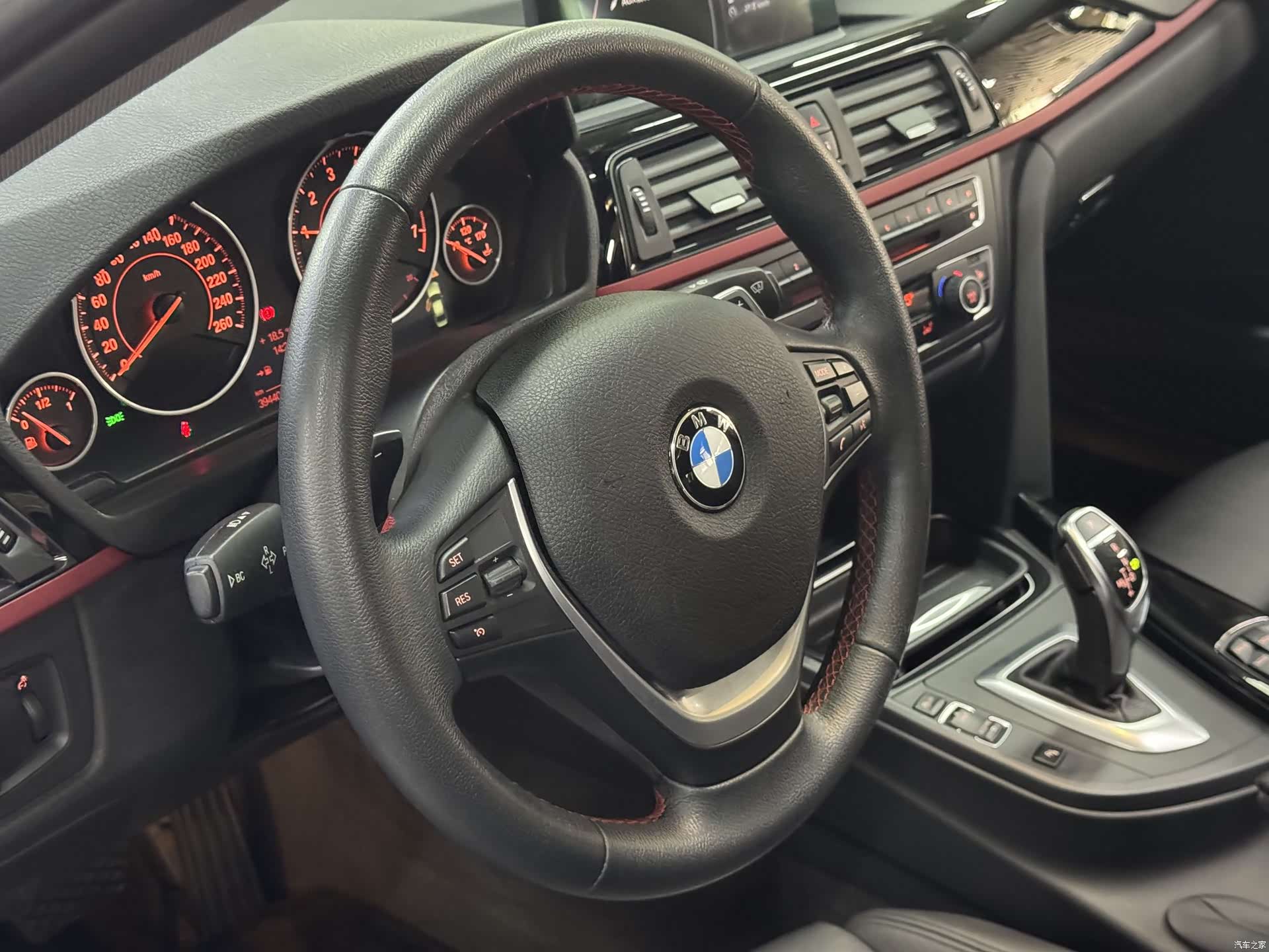 BMW 3 Series, 2014 11