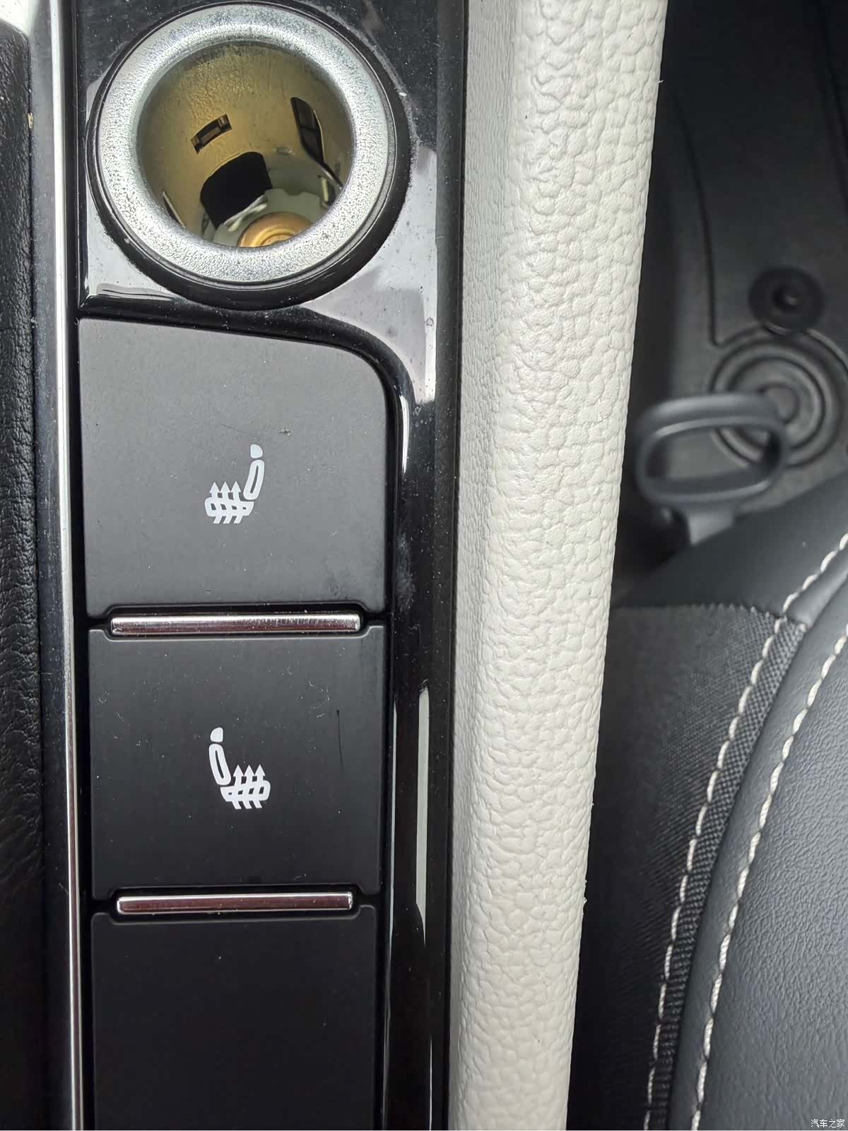 Volkswagen Sagitar, 2022 24