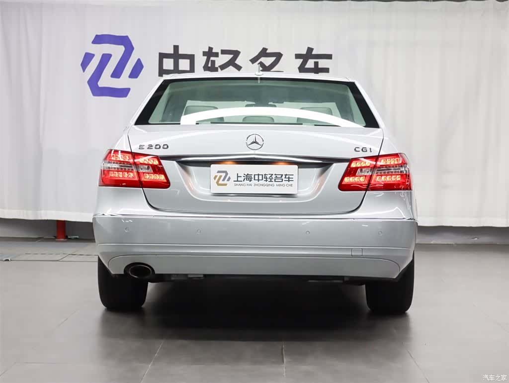 Mercedes-Benz E-Class, 2010 4