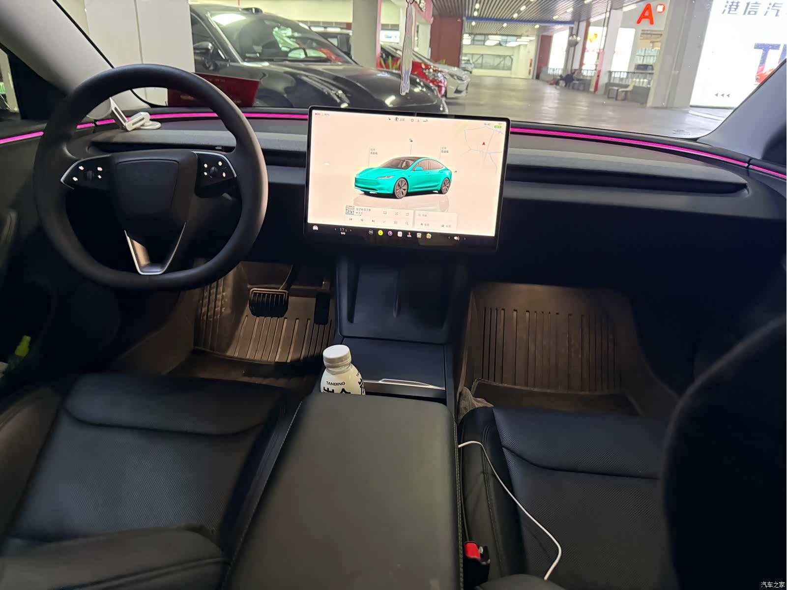 Tesla Model 3, 2025 15