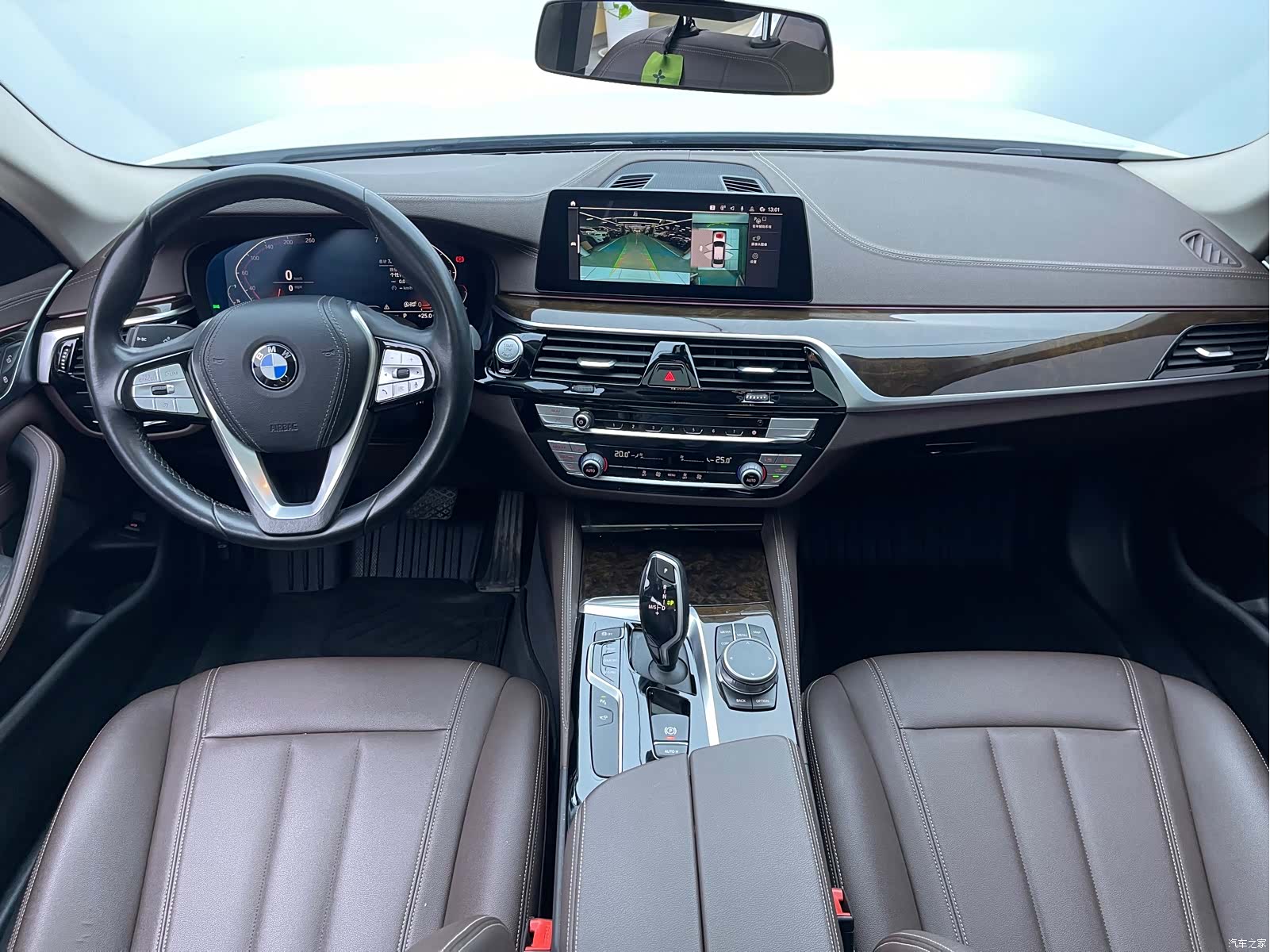 BMW 5 Series, 2020 6