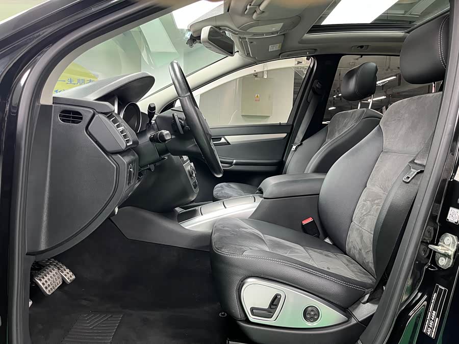 Mercedes-Benz R-Class 2016, фото 11