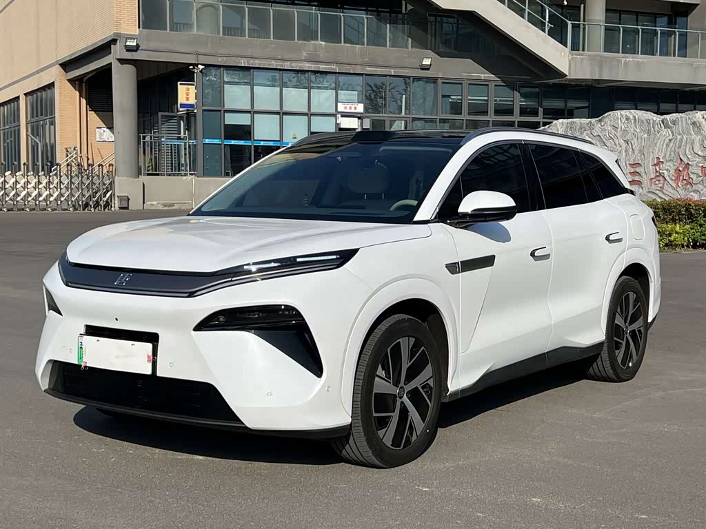 BYD Tang L L 2025 DM 215KM Flagship