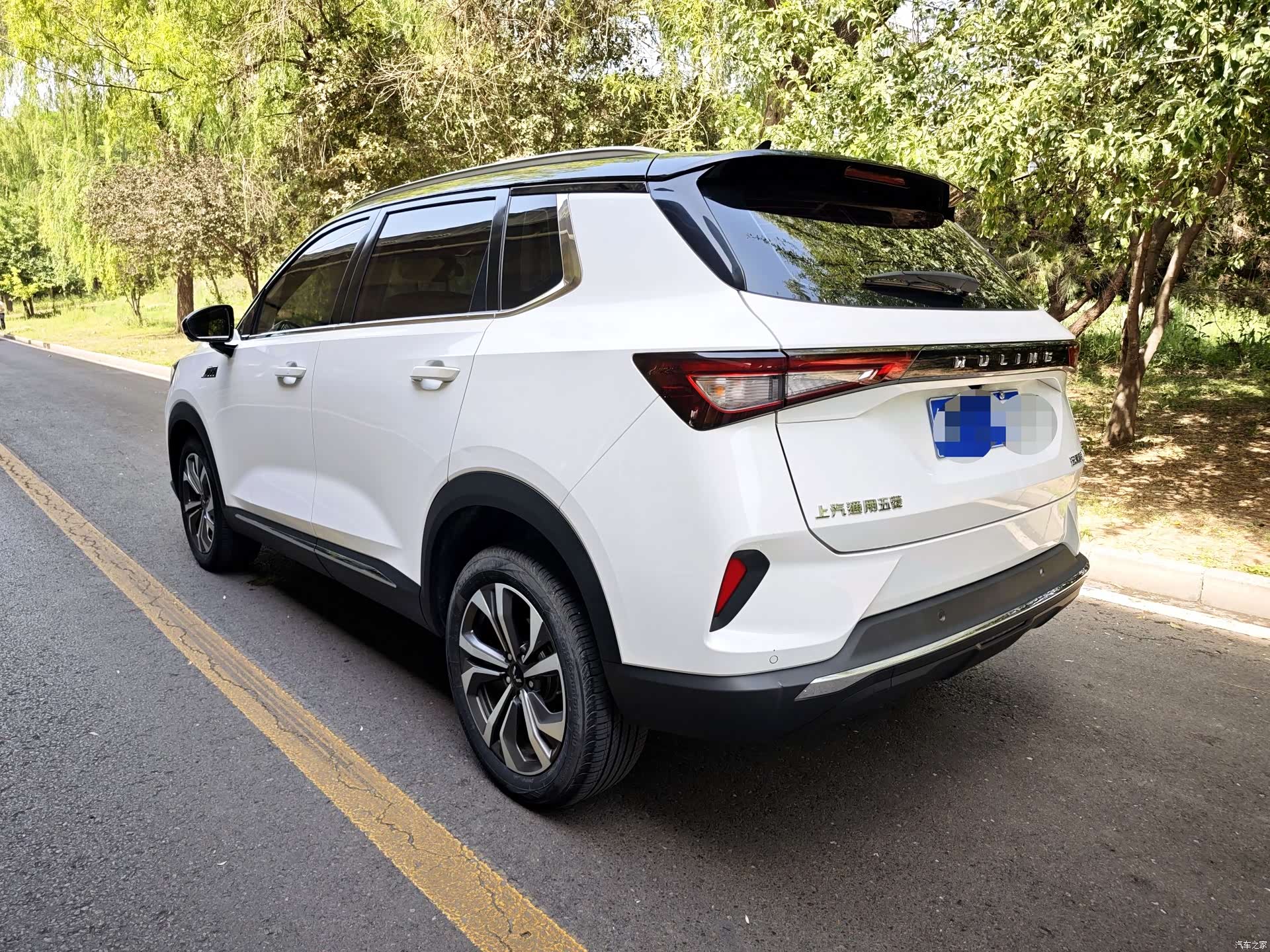 Wuling DHT, 2022 12