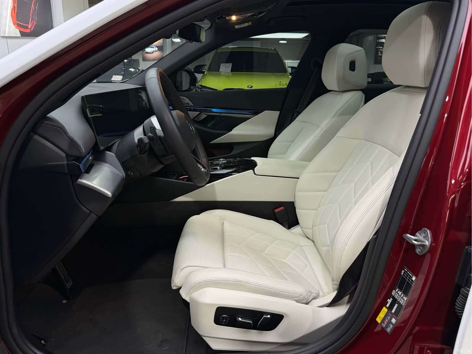 BMW i5, 2025 17