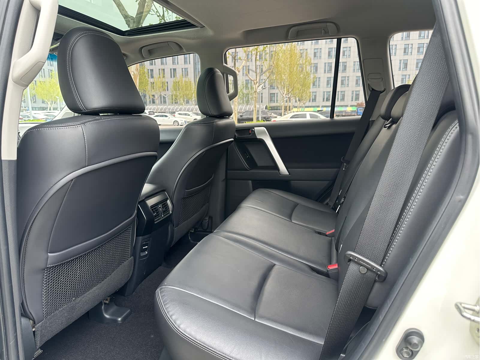 Toyota Prado, 2017 7