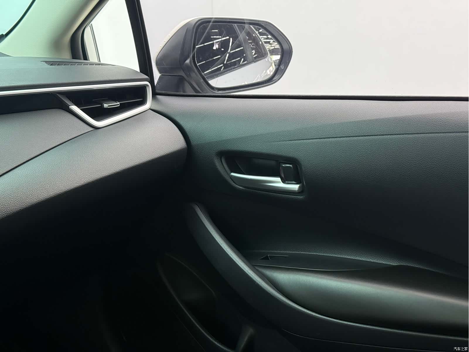 Toyota Corolla, 2022 12