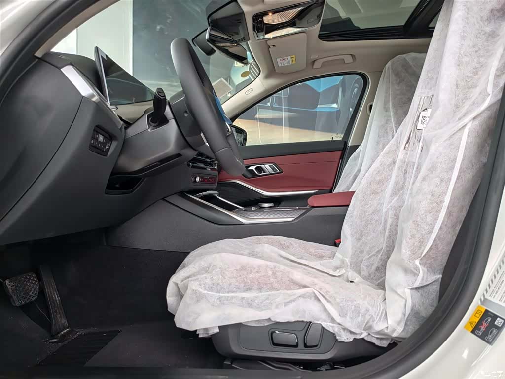 BMW i3, 1900 7