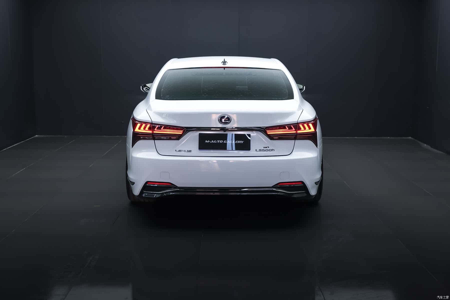 Lexus LS, 2018 7
