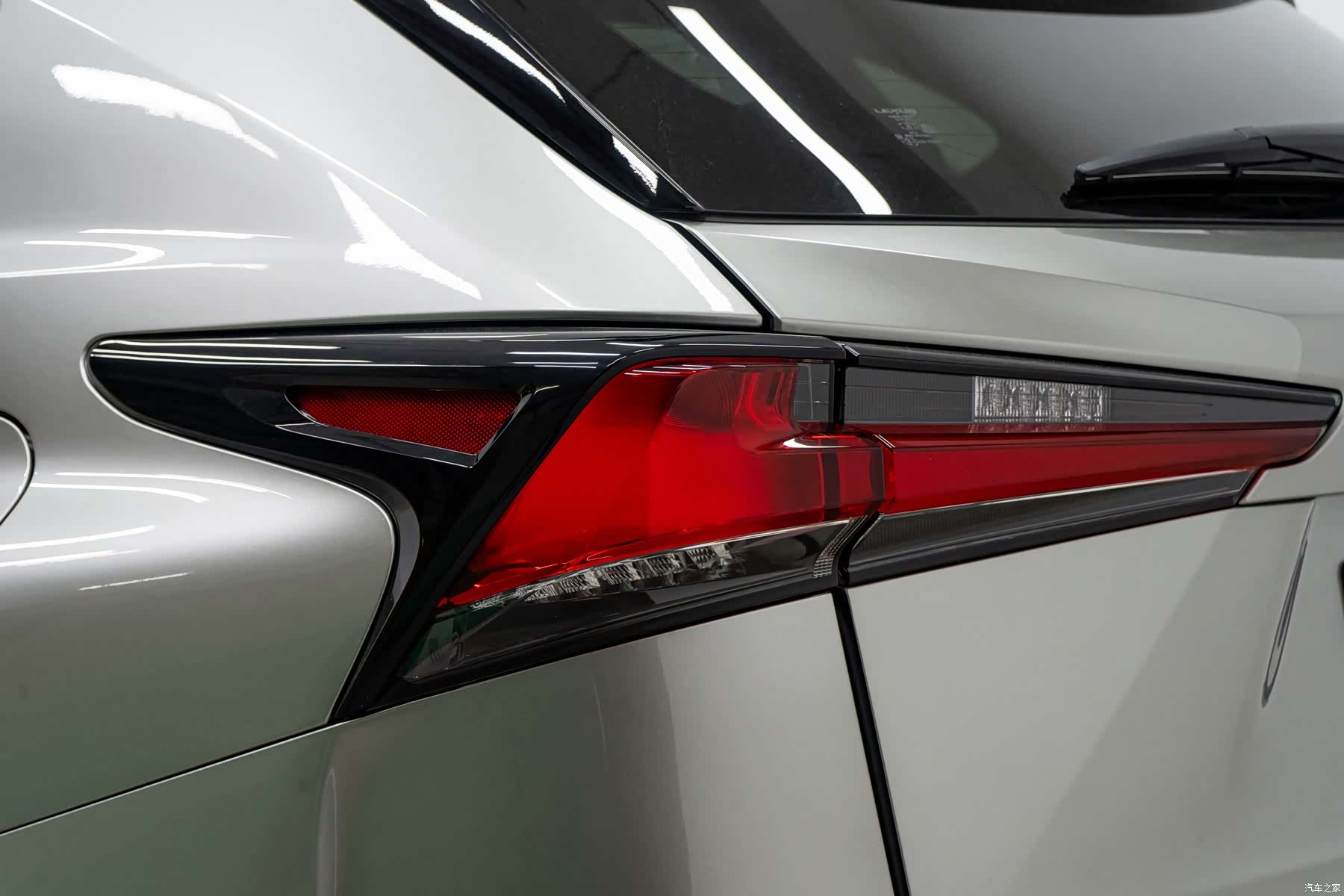 Lexus NX, 2021 27