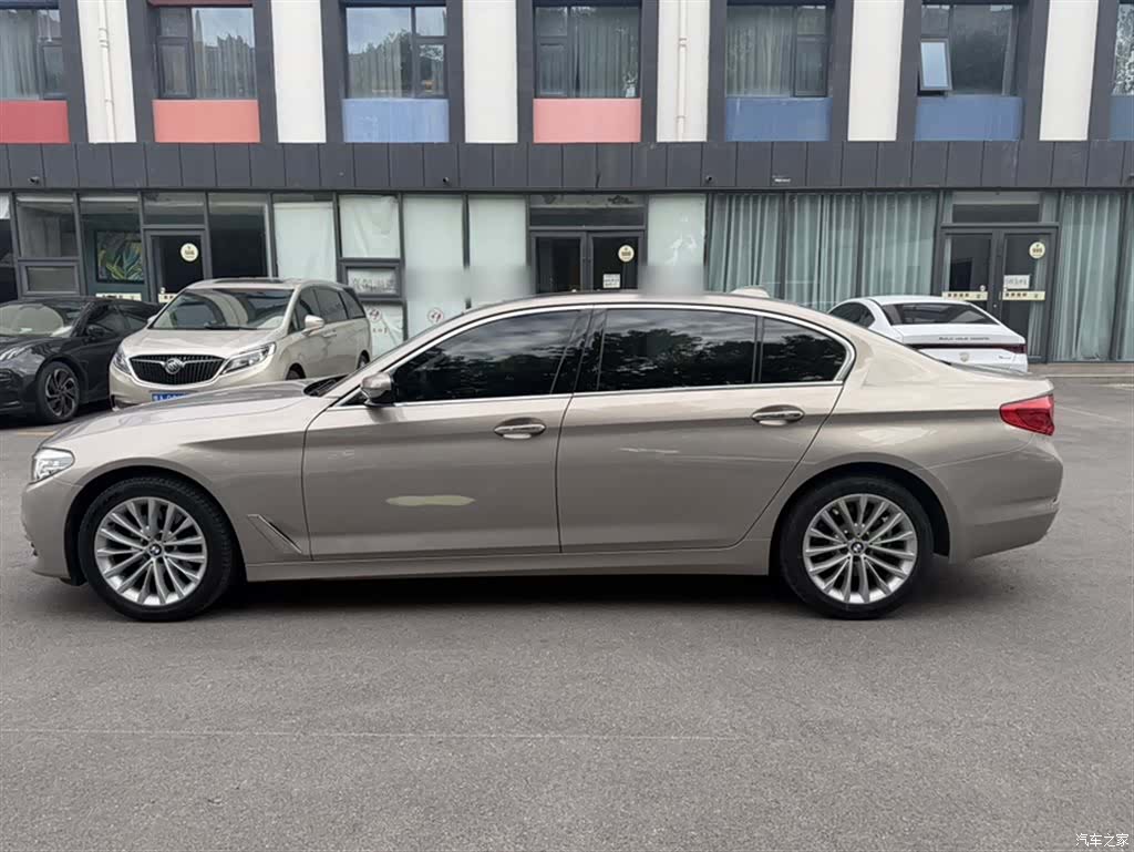 BMW 5 Series, 2018 7