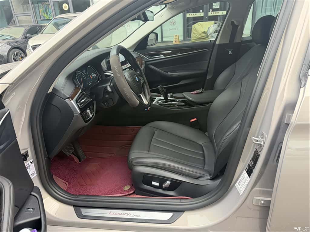 BMW 5 Series, 2018 11
