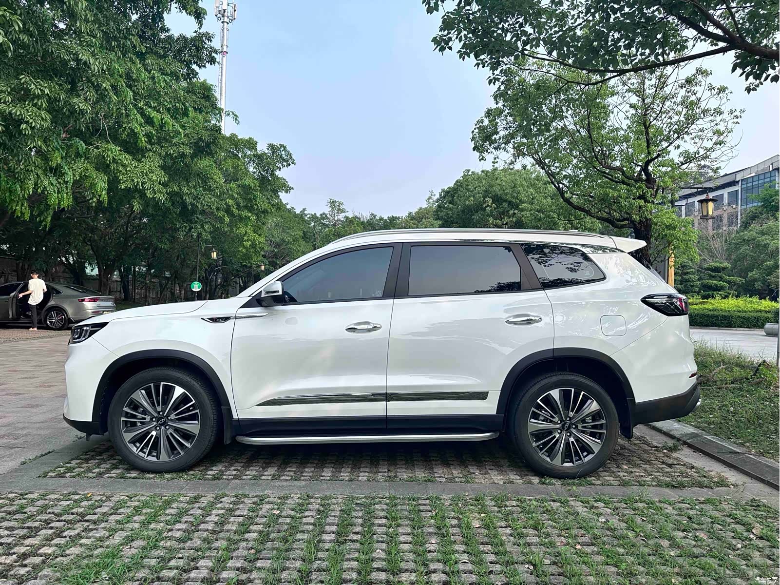 Chery Tiggo 8 Plus, 2024 10