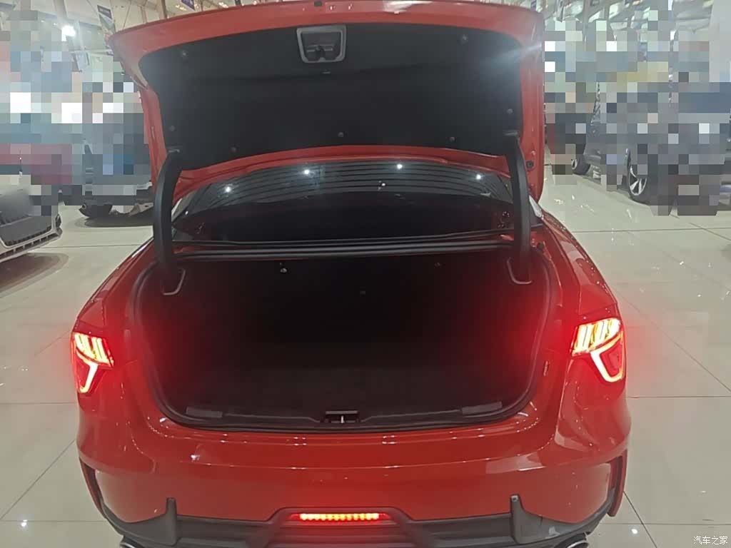 Lynk & Co 01, 2020 19