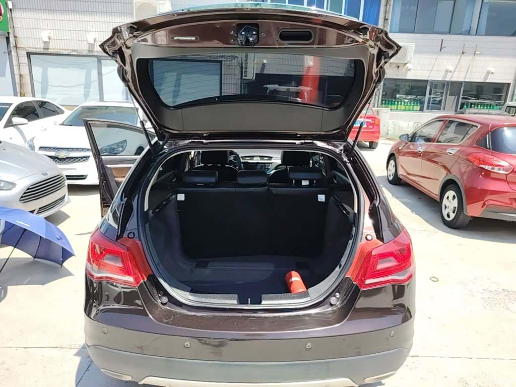 Geely Emgrand, 2017 19