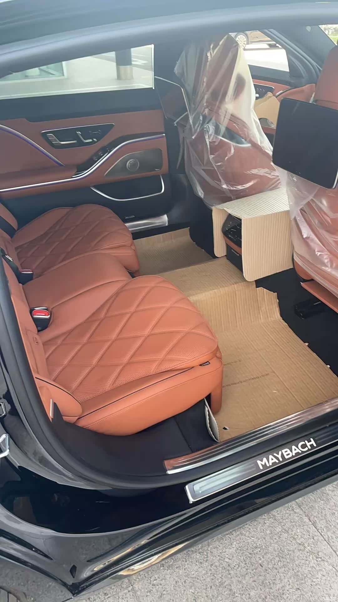 Maybach S-Class, 2026 все фото