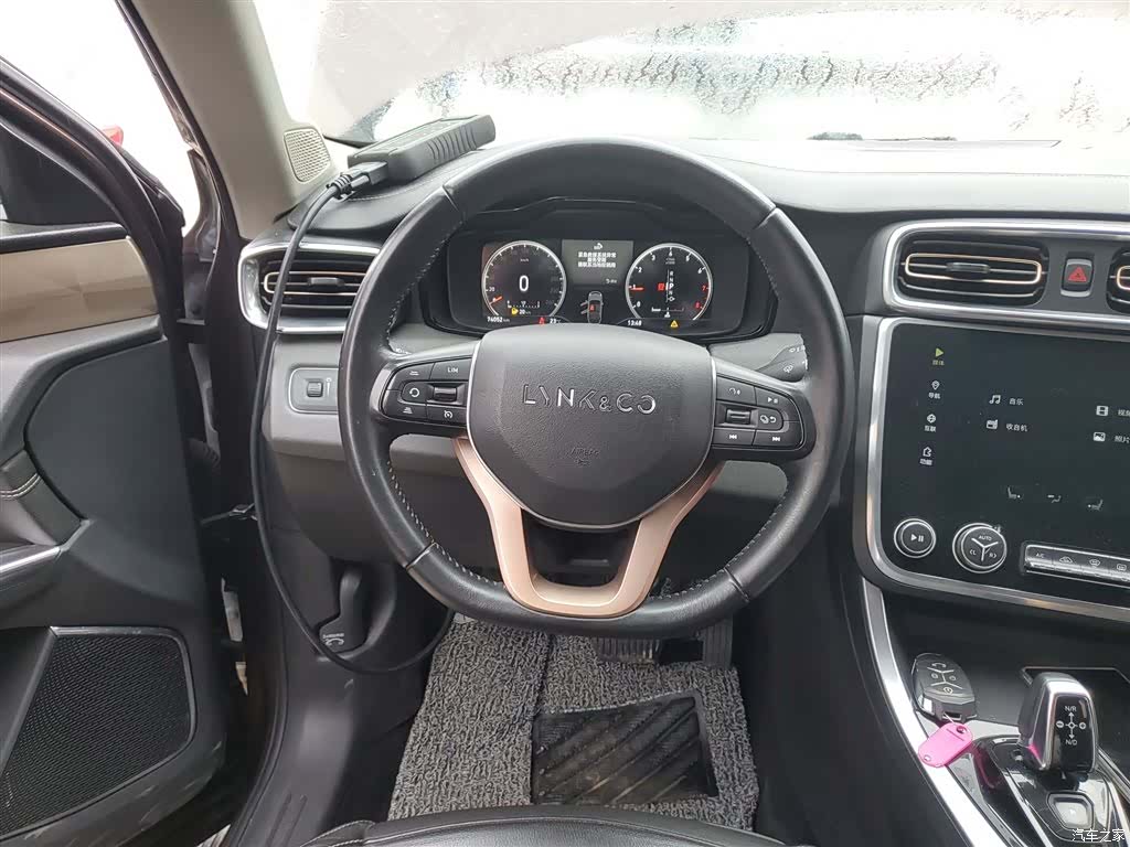 Lynk & Co 01, 2018 7