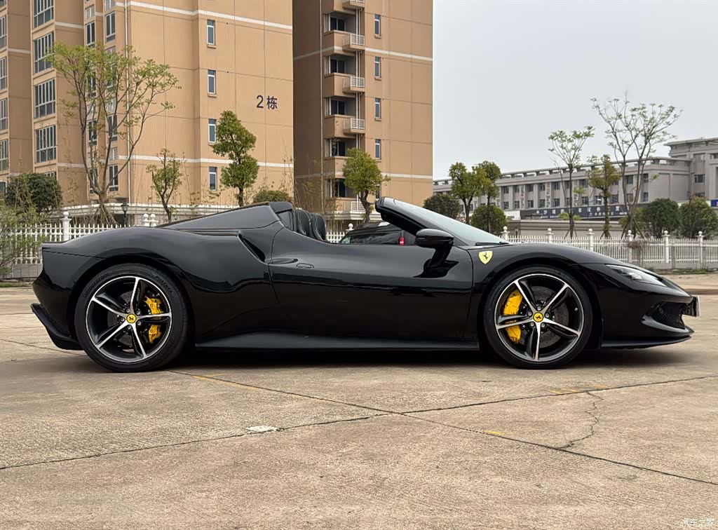 Ferrari 296, 2024 7