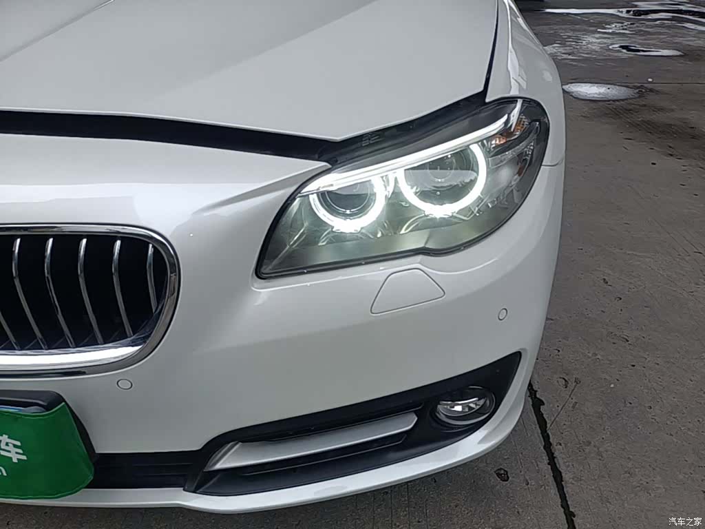 BMW 5 Series, 2015 24